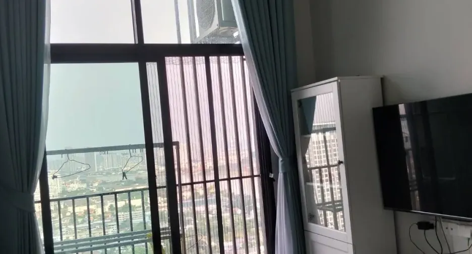 For sale 1 bed condo in Bang Phlat, Bangkok