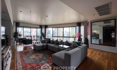 For sale 4 bedrooms condo in Khlong Toei, Bangkok