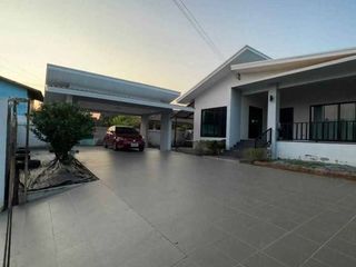 Casa en venta de 3 habitaciones en Sattahip, Chonburi