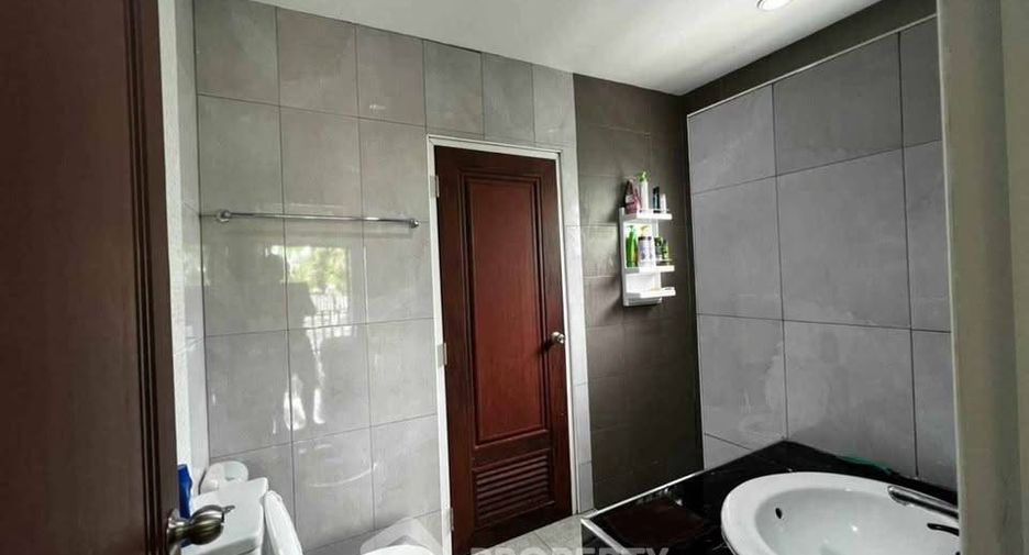 Casa en venta de 3 habitaciones en Sattahip, Pattaya