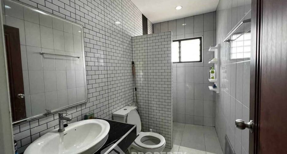 Casa en venta de 3 habitaciones en Sattahip, Pattaya