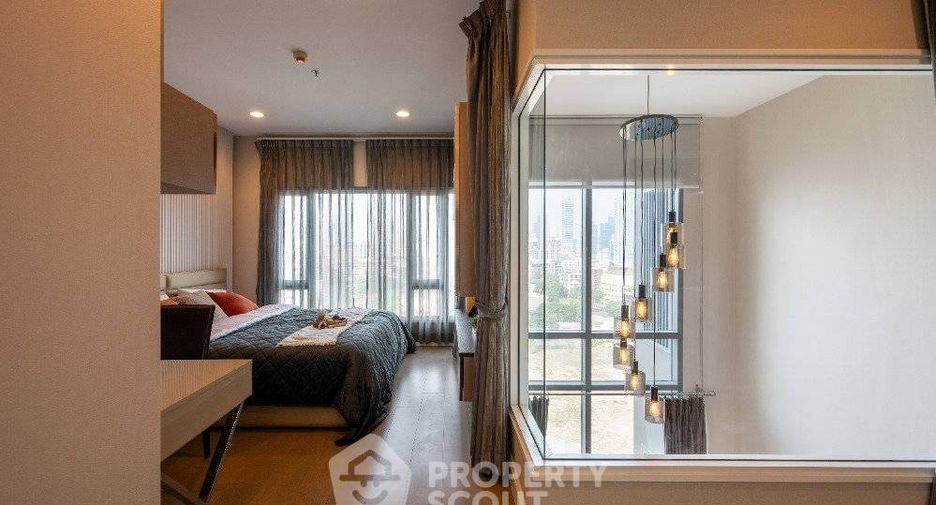 For sale 2 bedrooms condo in Khlong Toei, Bangkok