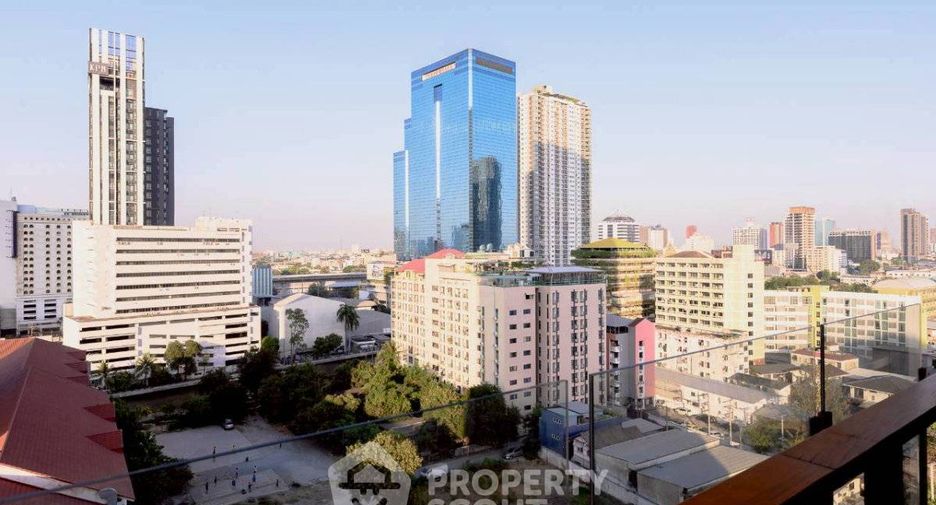 Продажа 2 спальни кондо в Щаттхана, Бангкок