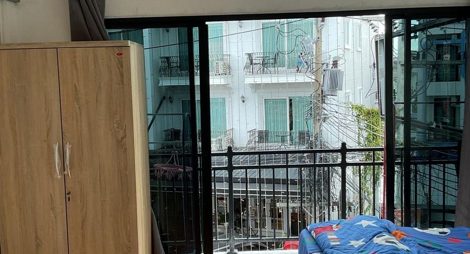 À vendre et à louer 5 chambres local commercial à Bang Lamung, Chonburi