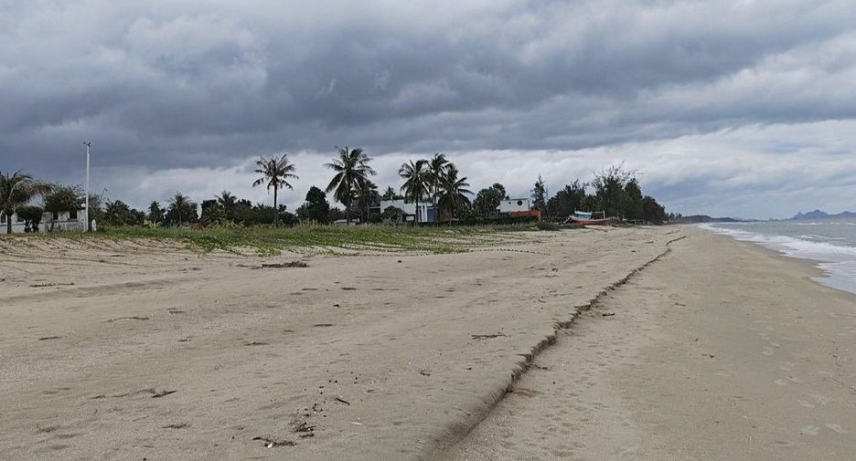 À vendre terrain à Thap Sakae, Prachuap Khiri Khan