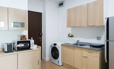 For sale 1 bed condo in Khlong Toei, Bangkok