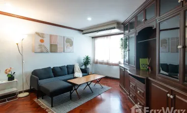 For sale 3 bedrooms condo in Yan Nawa, Bangkok