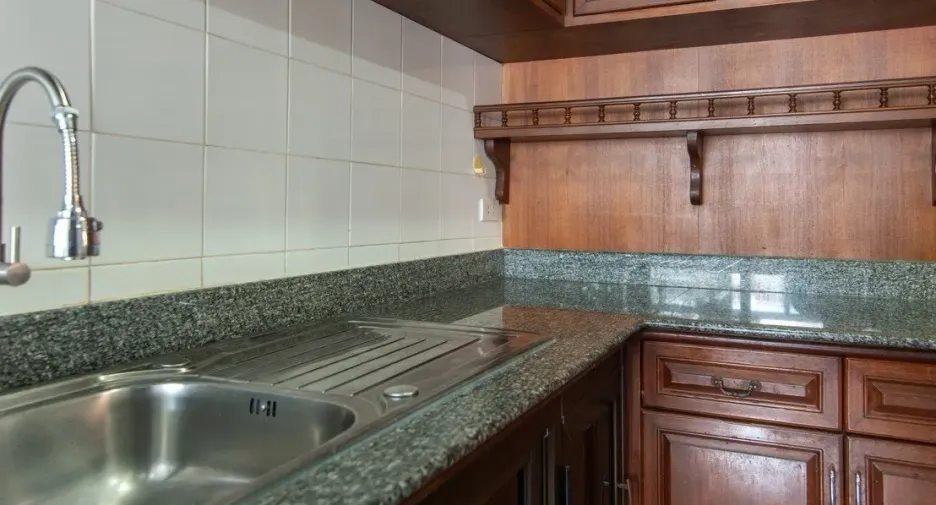 For sale 3 bedrooms condo in Yan Nawa, Bangkok