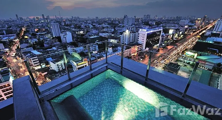 For rent 1 bed condo in Huai Khwang, Bangkok