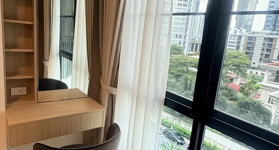 For rent 3 bedrooms condo in Watthana, Bangkok