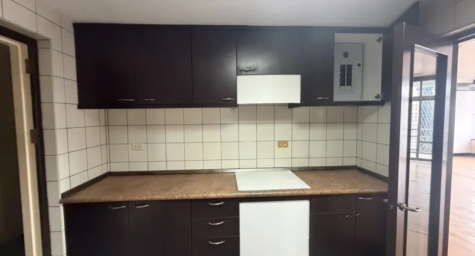 For sale 3 bedrooms condo in Pathum Wan, Bangkok