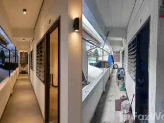 For sale 24 bedrooms townhouse in Phra Khanong, Bangkok