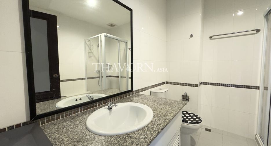 À vendre studio condo à Bang Lamung, Chonburi
