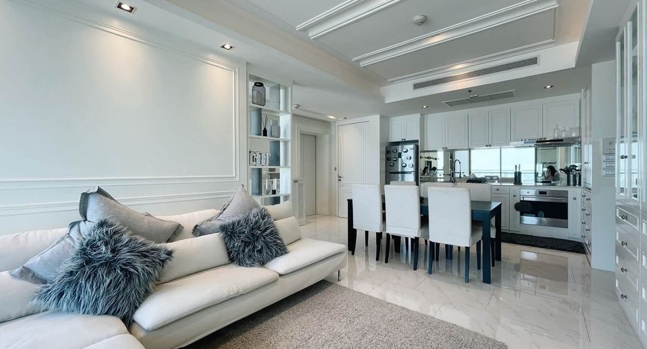 For sale 2 bedrooms condo in Yan Nawa, Bangkok