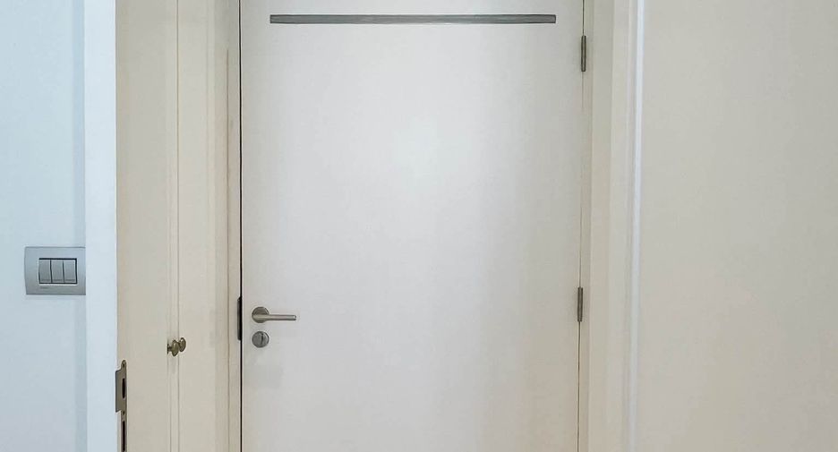For sale 2 bedrooms condo in Yan Nawa, Bangkok