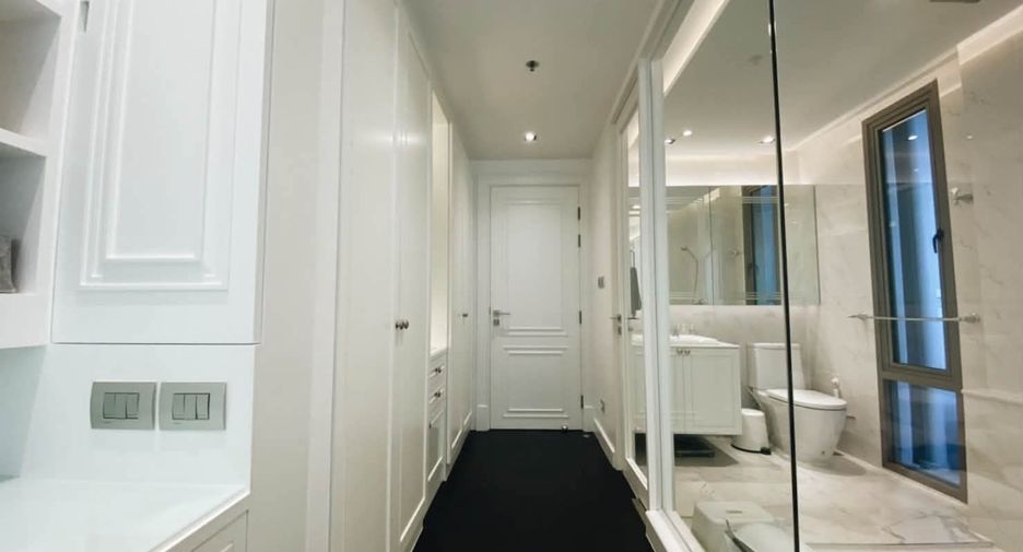 For sale 2 bedrooms condo in Yan Nawa, Bangkok
