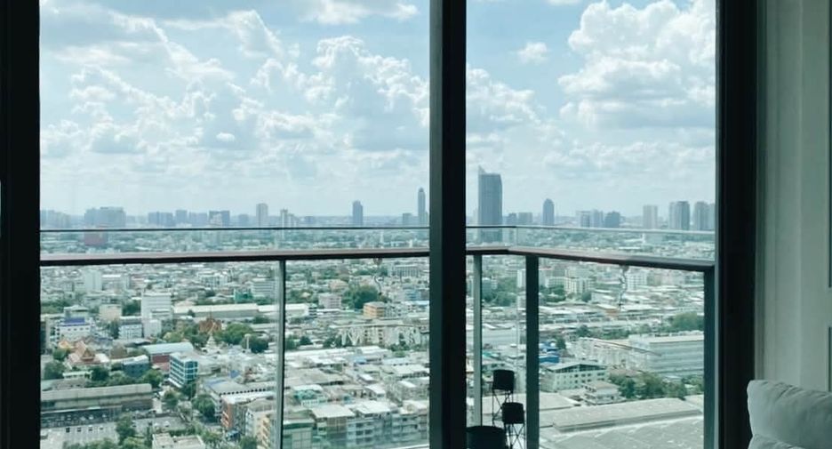 For sale 2 bedrooms condo in Yan Nawa, Bangkok