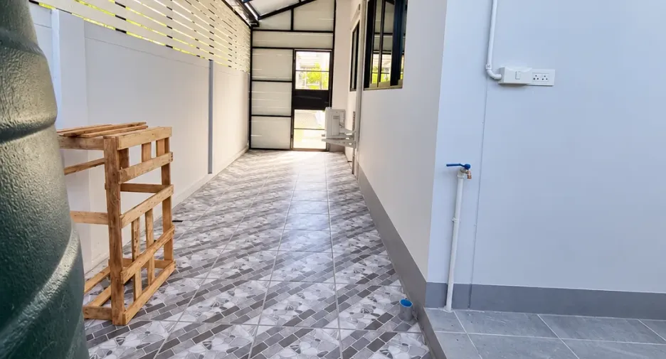 For rent 4 bedrooms house in Hang Dong, Chiang Mai