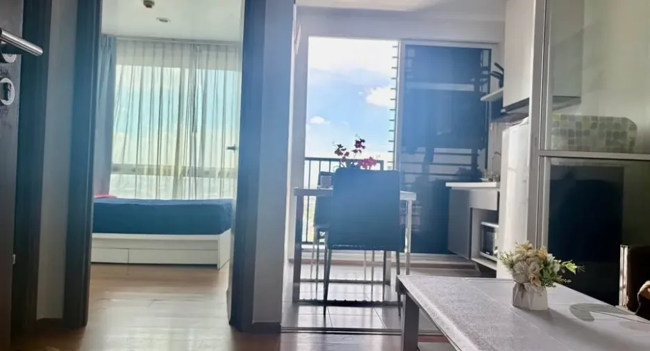 Wohnung zum Kauf mit 1 Zimmer in Watthana, Bangkok