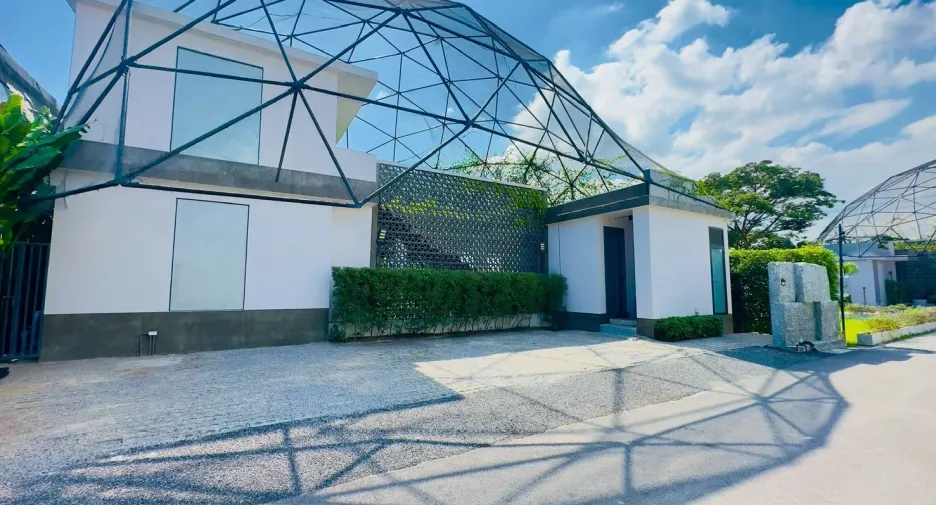 For sale and for rent 3 bedrooms villa in Hua Hin, Prachuap Khiri Khan