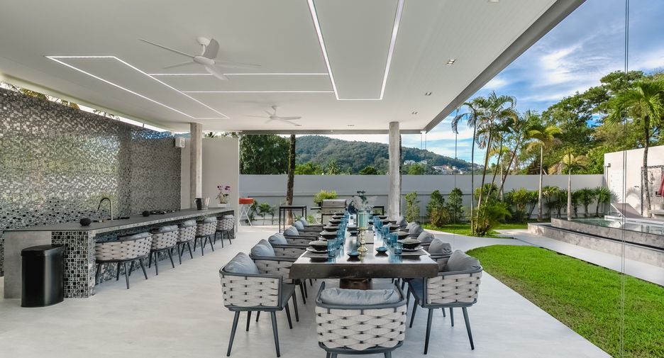 Villa en alquiler de 7 habitaciones en Thalang, Phuket
