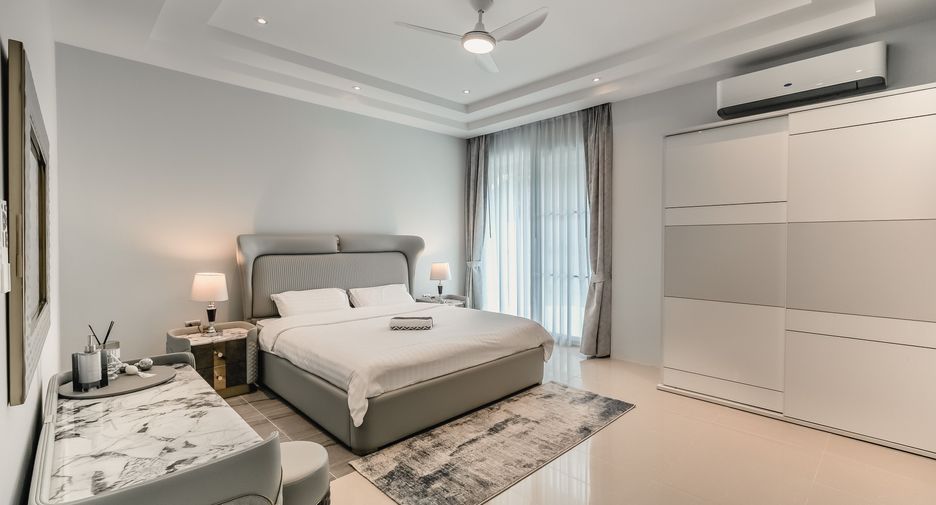 Villa en alquiler de 7 habitaciones en Thalang, Phuket