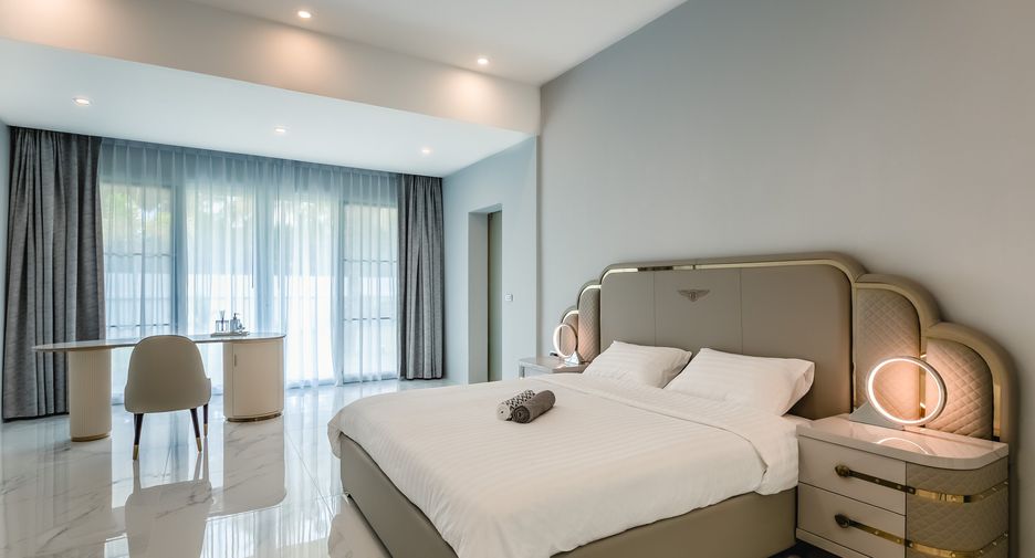Villa en alquiler de 7 habitaciones en Thalang, Phuket