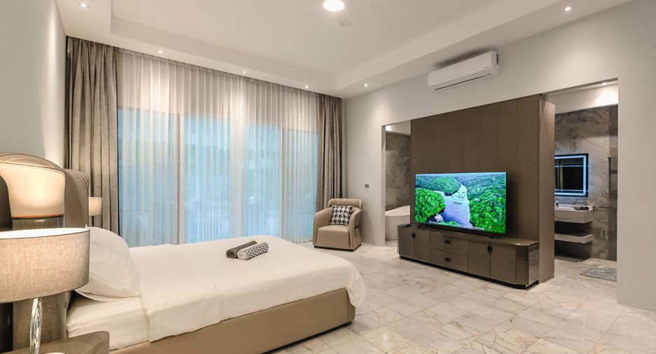 Villa en alquiler de 7 habitaciones en Thalang, Phuket