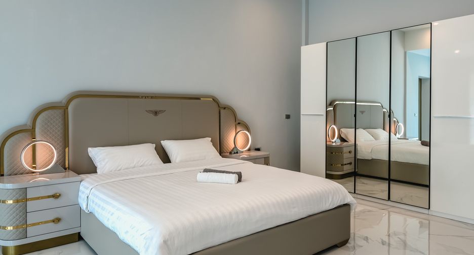 Villa en alquiler de 7 habitaciones en Thalang, Phuket