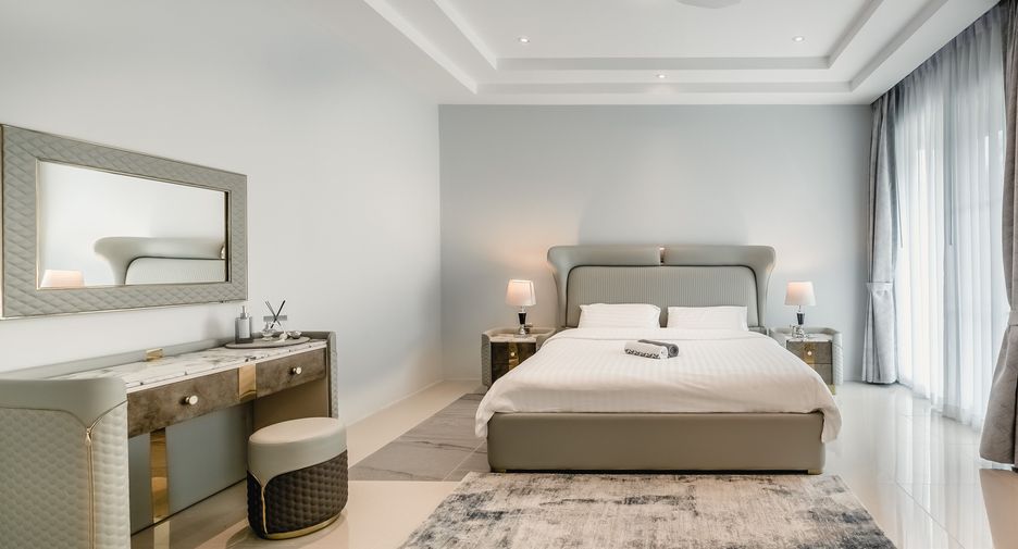 Villa en alquiler de 7 habitaciones en Thalang, Phuket