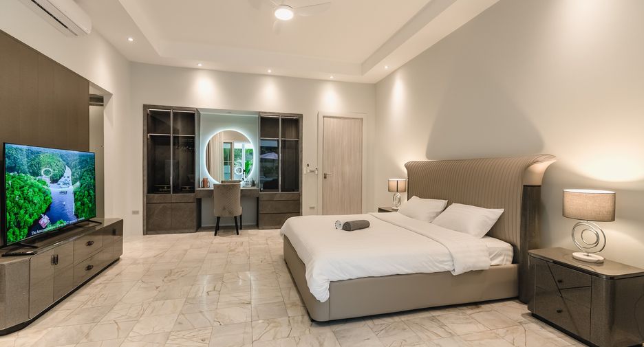 Villa en alquiler de 7 habitaciones en Thalang, Phuket
