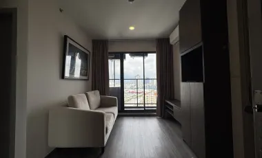 À louer et à vendre 2 chambres condo à Bang Kapi, Bangkok