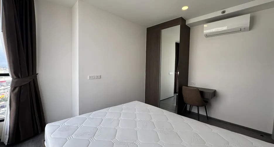 À louer et à vendre 2 chambres condo à Bang Kapi, Bangkok
