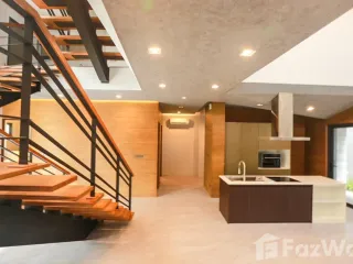 For sale and for rent 5 bedrooms house in Bang Sue, Bangkok
