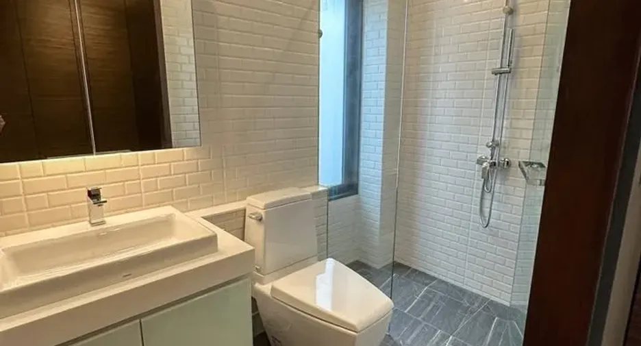 For sale and for rent 5 bedrooms house in Bang Sue, Bangkok