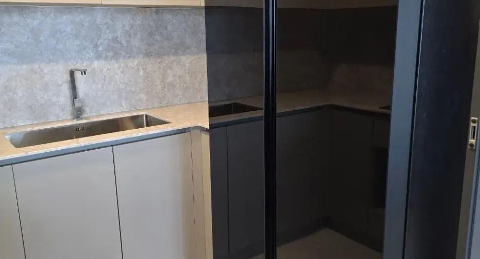 For rent 2 bedrooms condo in Huai Khwang, Bangkok