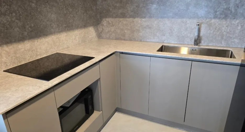 For rent 2 bedrooms condo in Huai Khwang, Bangkok
