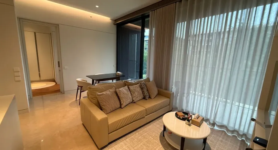 Condo en alquiler de 2 habitaciones en Bang Phli, Samut Prakan