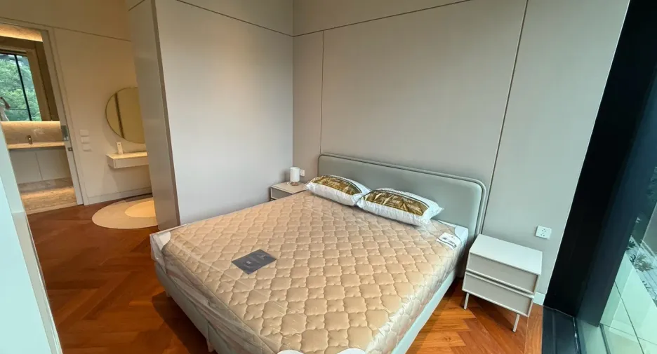 Condo en alquiler de 2 habitaciones en Bang Phli, Samut Prakan