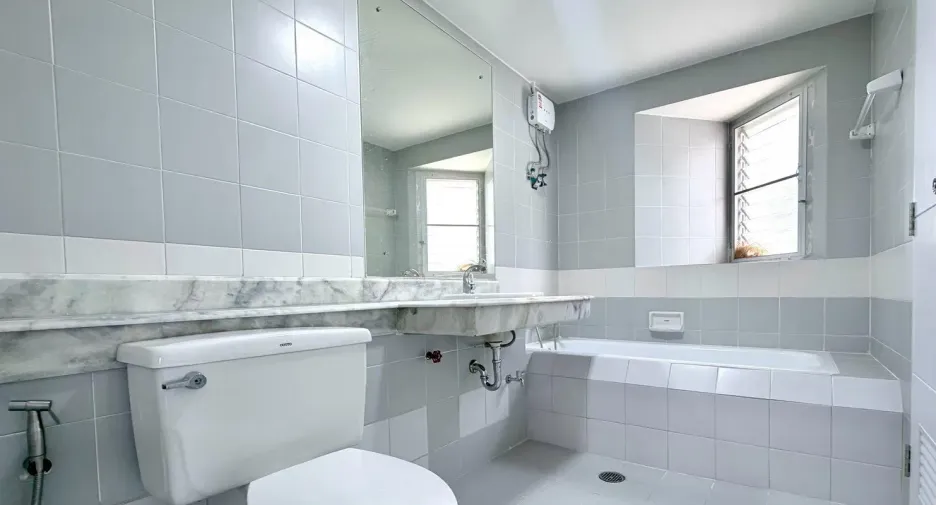 Wohnung zum Kauf mit 2 Zimmer in Bang Phli, Samut Prakan