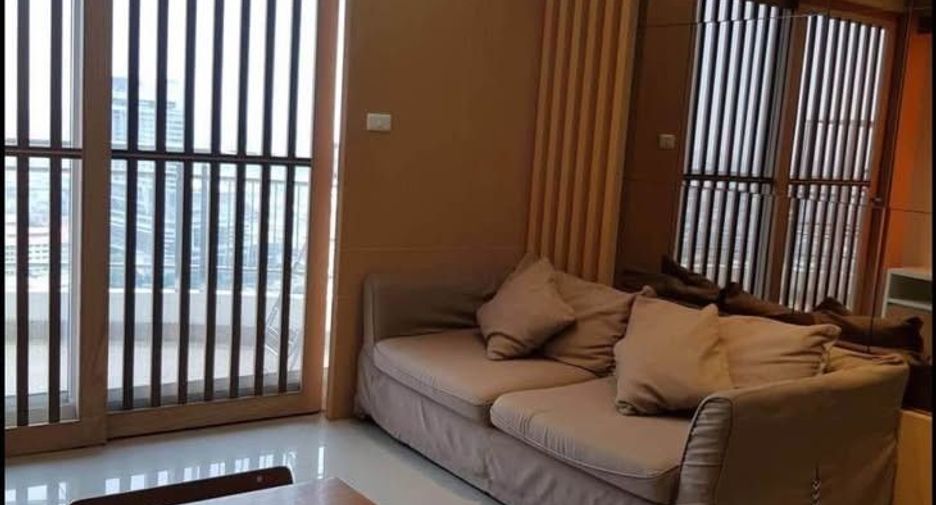 For rent 2 bedrooms condo in Bang Kho Laem, Bangkok