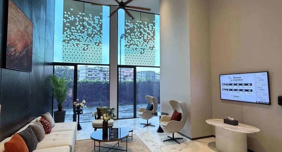 For rent 2 bedrooms condo in Khan Na Yao, Bangkok
