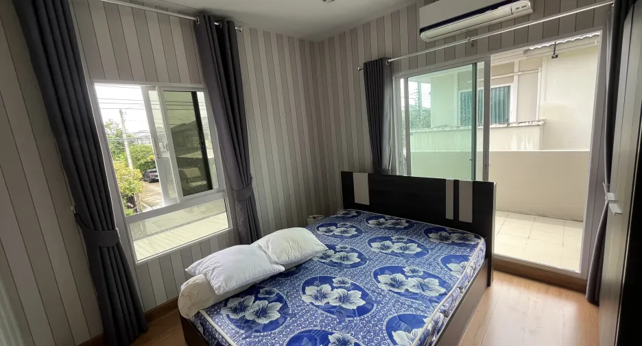 Casa en venta de 3 habitaciones en Bang Phli, Samut Prakan