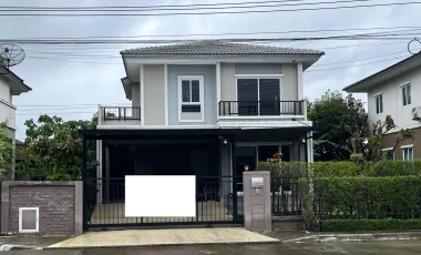 Casa en venta de 3 habitaciones en Bang Phli, Samut Prakan