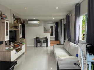 Casa en venta de 3 habitaciones en Bang Phli, Samut Prakan