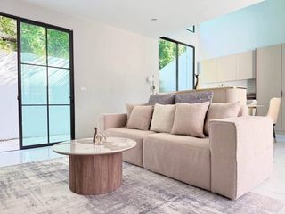 For rent 4 bedrooms house in Bang Khun Thian, Bangkok