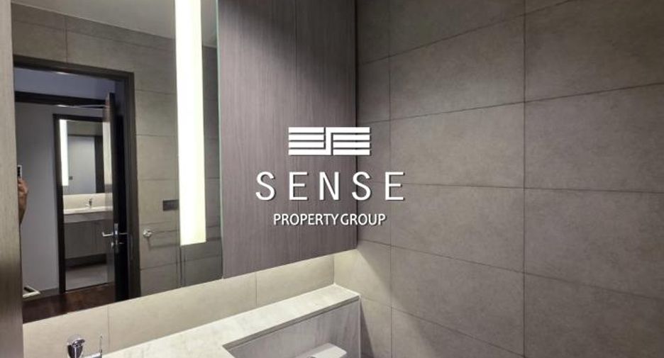 For rent 3 ベッドルーム condo in Khlong Toei, Bangkok