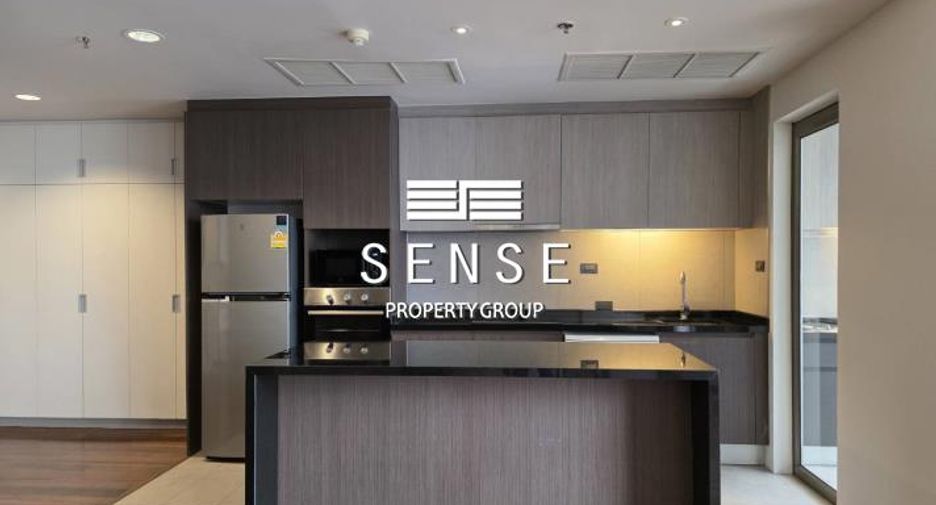 For rent 3 ベッドルーム condo in Khlong Toei, Bangkok