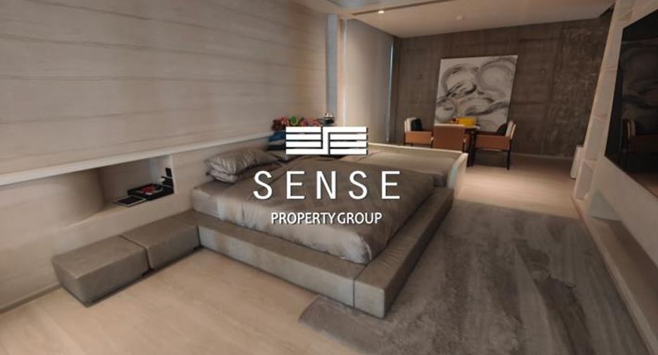 For sale 3 bedrooms condo in Yan Nawa, Bangkok
