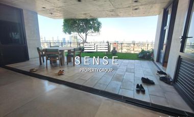 For sale 5 bedrooms condo in Yan Nawa, Bangkok